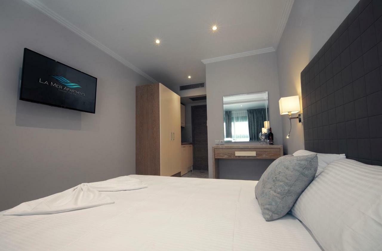 La Mer Apartments 니키티 외부 사진
